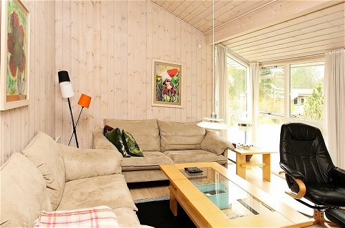 Photo 6 - 8 Person Holiday Home in Albaek