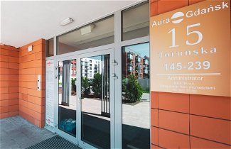 Photo 2 - Apartments Aura Gdansk by Renters