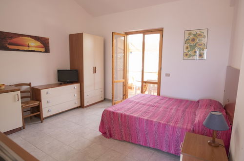 Photo 2 - Case Vacanza Renella 3 Beds Balcony, Wifi, Self-catering, 200mt From the sea