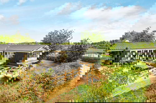 Foto 1 - Sunny Holiday Home in Ebeltoft near Sea
