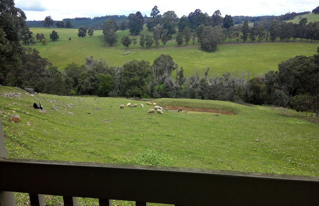 Balingup Highview Chalets - Photo 28