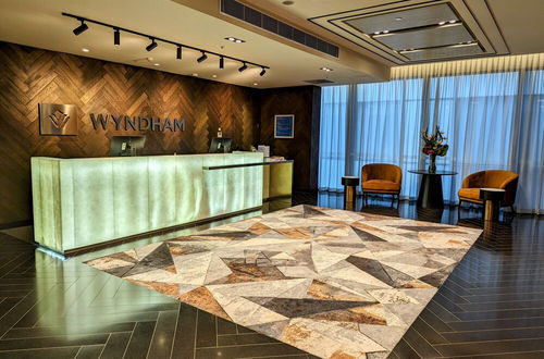 Photo 3 - Wyndham Hotel Melbourne