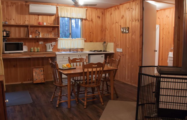 Balingup Heights Hilltop Forest Cottages - Photo 21