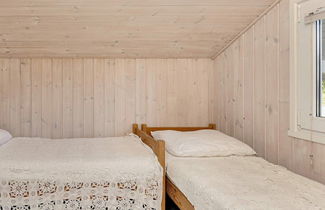 Photo 3 - Cozy Holiday Home in Jutland near Beach