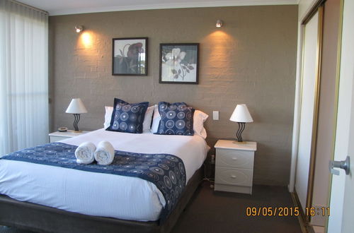 Photo 4 - Apollo Apartments