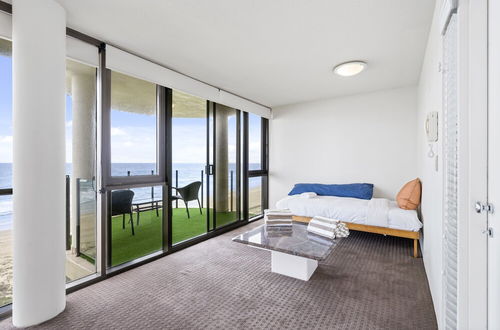 Photo 35 - Premiere Apartments -HR Surfers Paradise