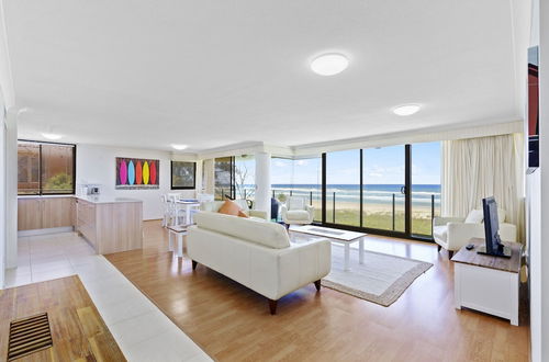 Photo 36 - Premiere Apartments -HR Surfers Paradise