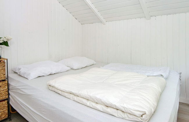 8 Person Holiday Home in Toftlund - Foto 10