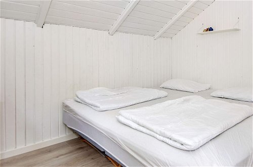 Photo 2 - 8 Person Holiday Home in Toftlund