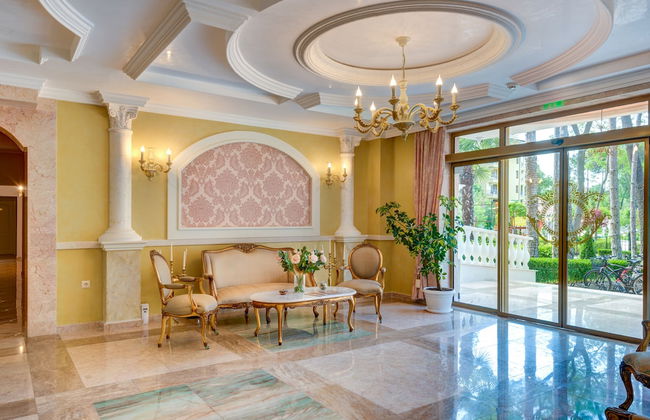 Venera & Anastasia Palace Apartments - Foto 5