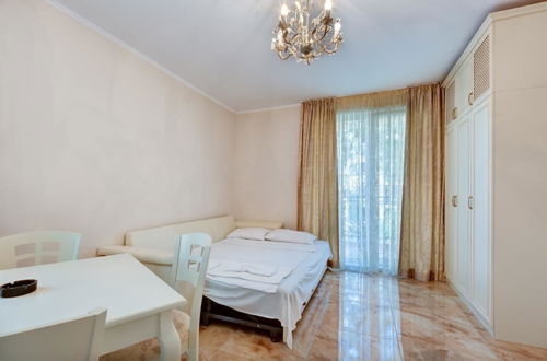 Photo 9 - Venera & Anastasia Palace Apartments