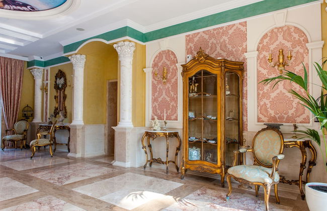 Venera & Anastasia Palace Apartments - Foto 47