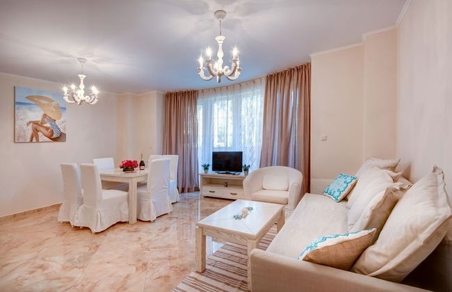 Venera & Anastasia Palace Apartments - Foto 19