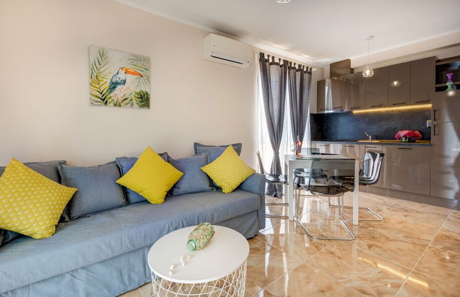 Venera & Anastasia Palace Apartments - Foto 13