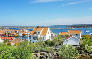 Foto 1 - 3 Person Holiday Home in Gullholmen