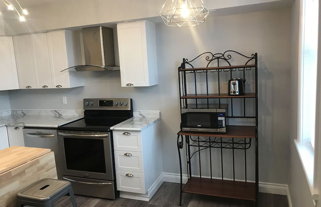 Esther's Place-Carleton Place Downtn Apt - Photo 18