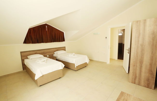 Orka New FourSeasons Villas - Photo 2
