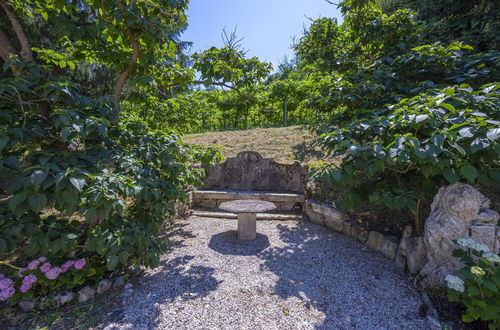 Photo 23 - Villa Faccioli Limone With Shared Pool