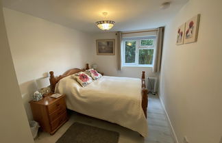 Photo 2 - Self Catering Private Annex Near Ferndown