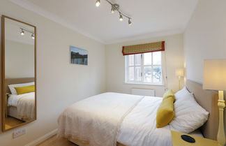 Photo 2 - ALTIDO Calm 2BR Apt w Parking & Patio, near London Eye