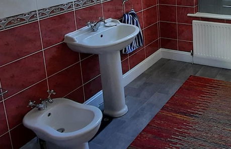 Newly Refurbished 2nd Floor Apartment Lil Nauti - Photo 16