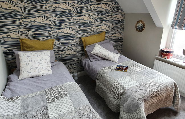 Newly Refurbished 2nd Floor Apartment Lil Nauti - Photo 10