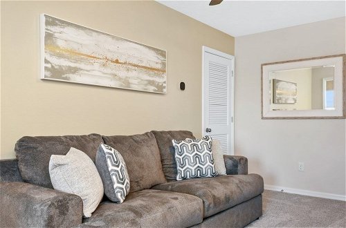 Foto 19 - Solara Resort Brand New 4 Bed 4.5 Bath Townhome 4 Bedroom Townhouse by RedAwning