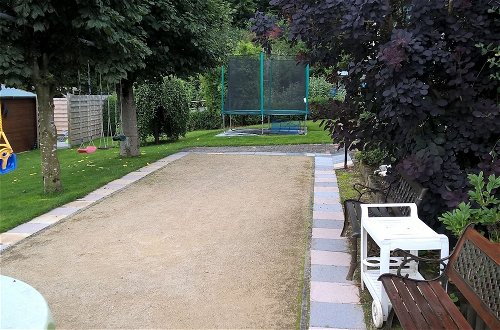 Photo 28 - Spacious Holiday Home With Large Garden