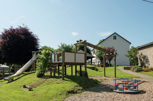 Photo 34 - Spacious Holiday Home With Large Garden