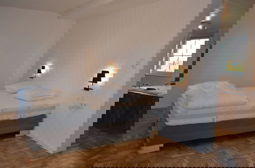 Foto 7 - Mondern Furnished Holiday Home