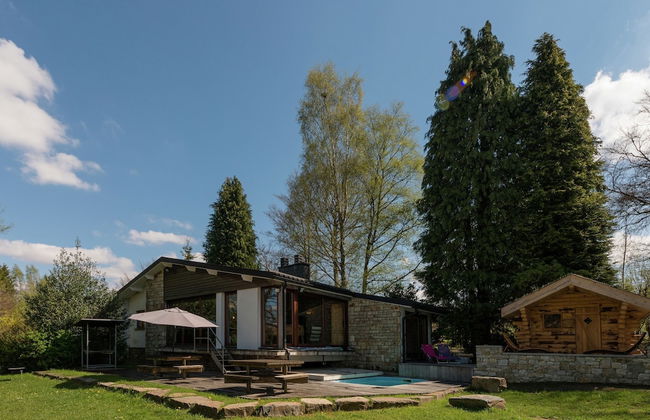 Perfect Holiday Home in Waimes With Swimming Pool - Foto 1
