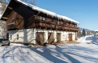 Foto 1 - Detached Holiday Home in Salzburg near Ski Area with Sauna