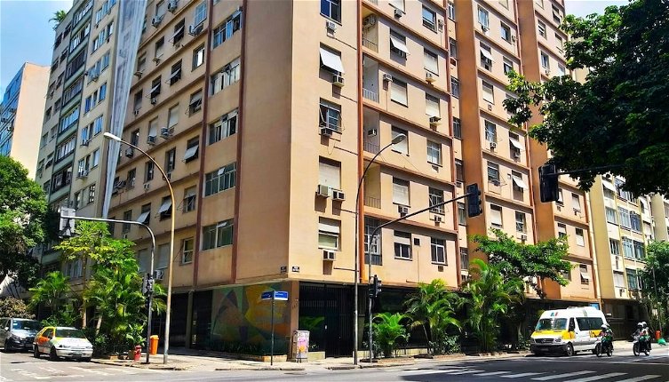 Photo 1 - Apartamento no Coração de Copacabana