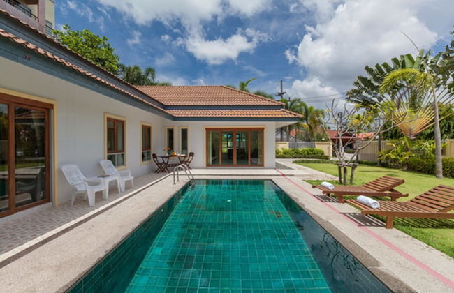 Chaofa West Pool Villa - Photo 27