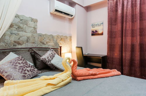 Photo 6 - Athens Cozy Rooms