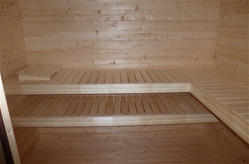 Foto 15 - Holiday Home in Willersdorf With Outdoor Sauna
