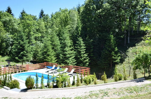 Photo 27 - Cozy Holiday Home in Kvarner with Outdoor Hot Tub