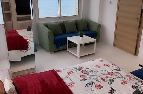 Foto 4 - Larnaca Seaview Rooms