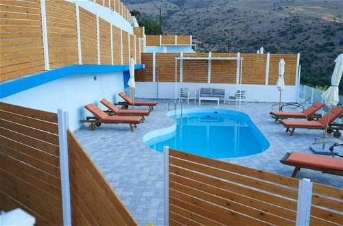 Photo 16 - Gorgeous Lake Kournas Villa Brand New Private Pool