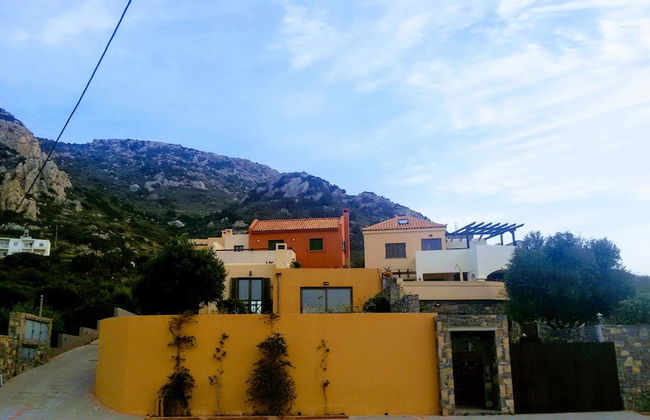 Villa Paradise - Photo 1