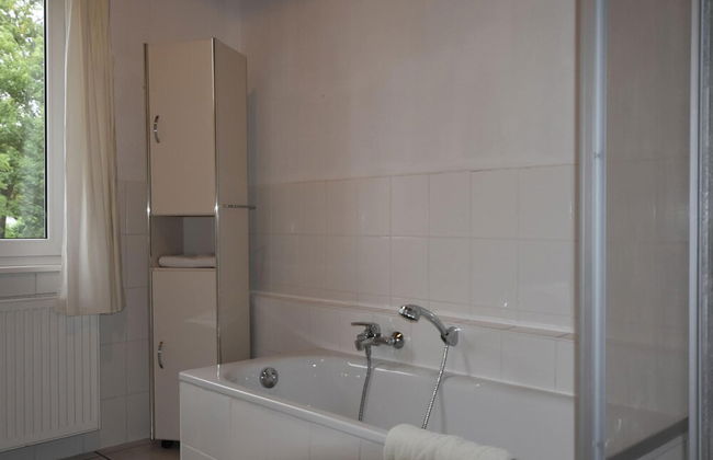 Expansive Holiday Home in Mecklenburg near Baltic Sea - Photo 11
