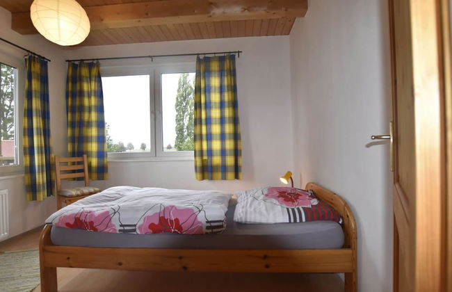 Spacious Apartment in Boddin With Garden - Photo 4
