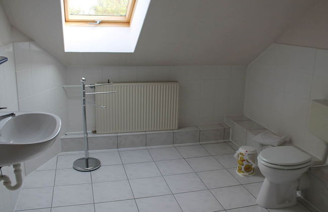 Expansive Holiday Home in Mecklenburg near Baltic Sea - Photo 9