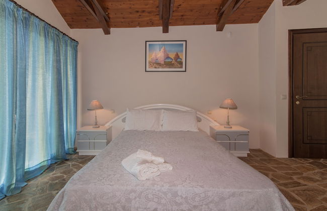 Villa Froso - Photo 4