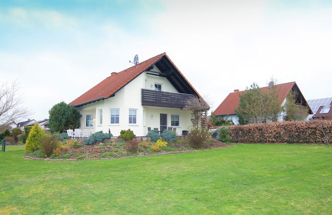 Ferienhaus in Hessen mit Grossem Garten - Foto 1
