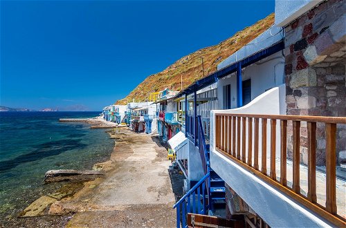 Photo 25 - Neosikos AmazingBeach House Milos Island