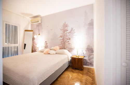 Photo 2 - Cozy One Bedroom Apartment Klara