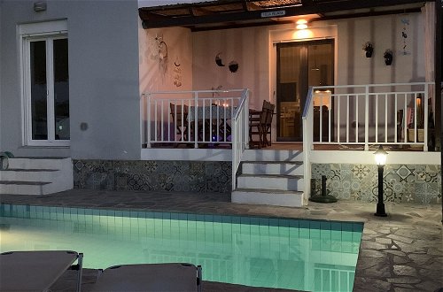 Foto 29 - Stylish Villa in Loutra with Private Pool & Garden near Sea Beach