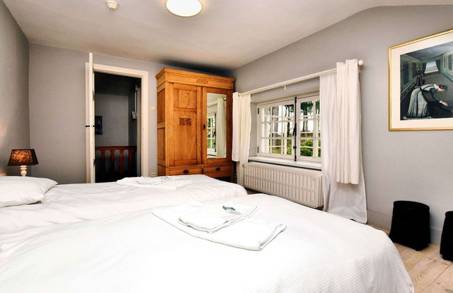 Luxurious Holiday Home in Érezée with Hot Tub - Foto 3