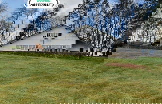 Foto 1 - Luxurious Holiday Home in Érezée with Hot Tub